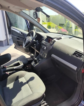 Opel Zafira cena 13900 przebieg: 256389, rok produkcji 2006 z Płock małe 211
